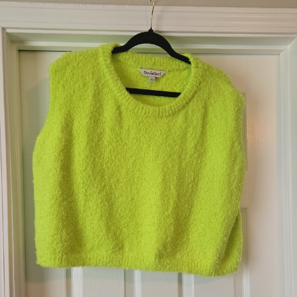 DAVI & DANI Neon Lime Crewneck Boucle Crop Sweater